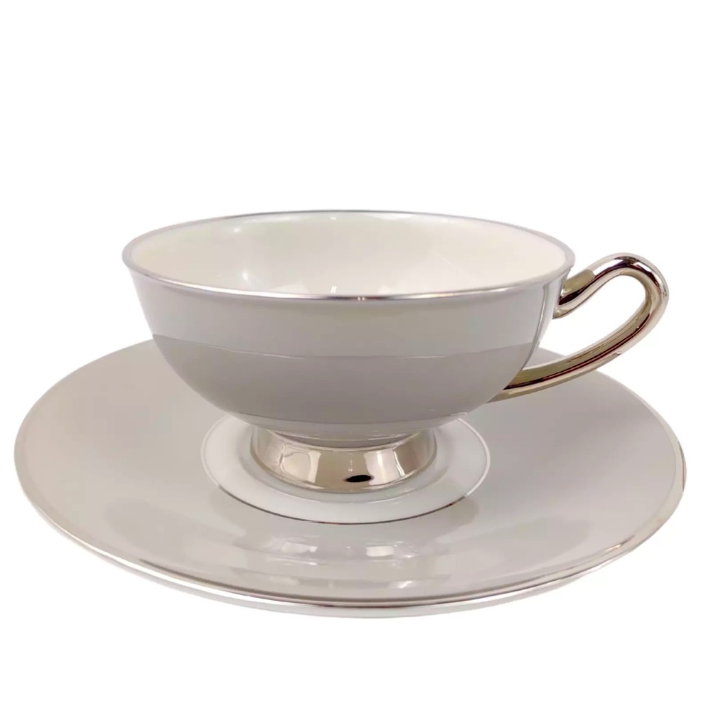 Syracuse China Debutante cups and saucers